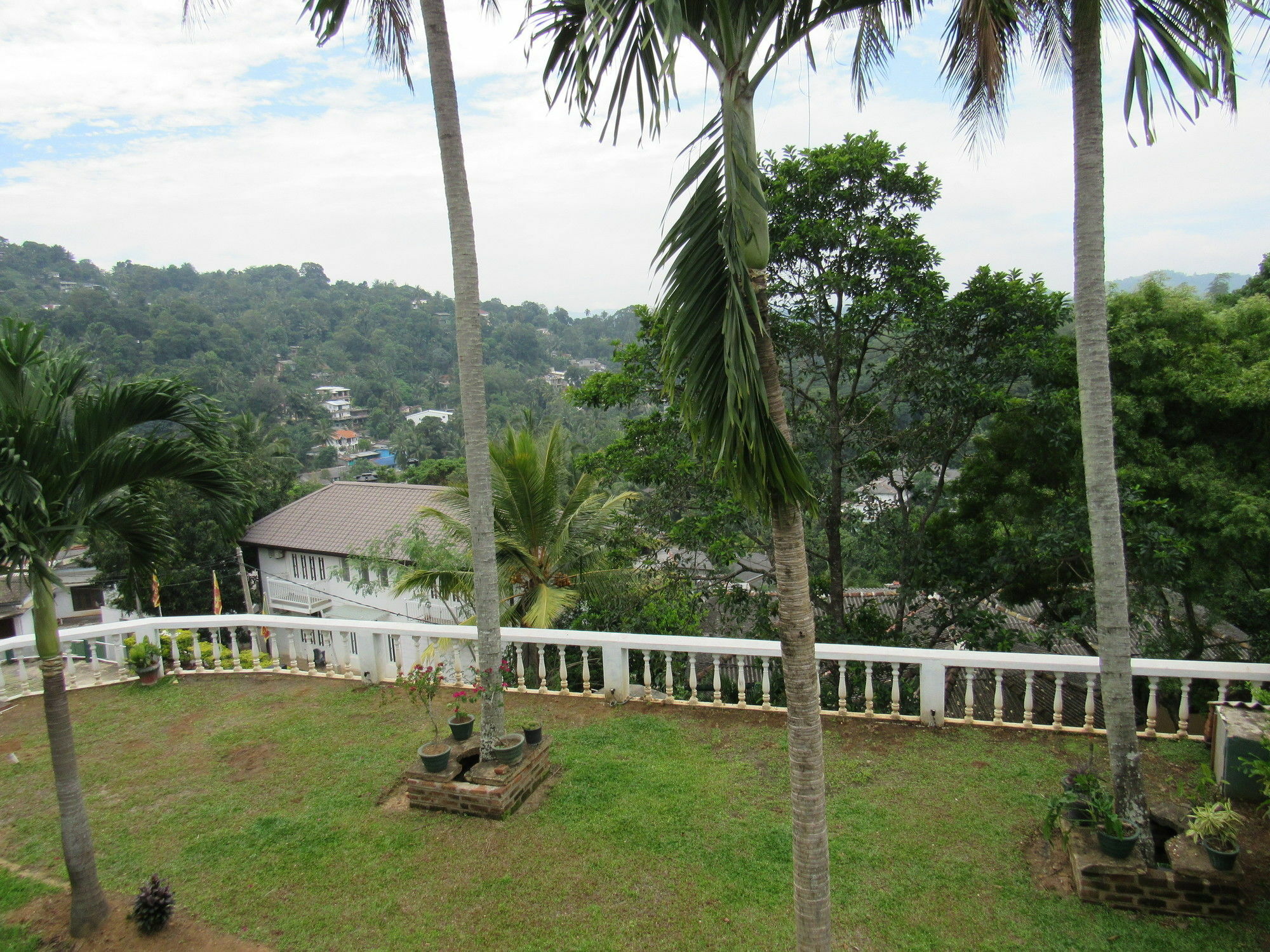 King Leisure Residence Kandy Dış mekan fotoğraf